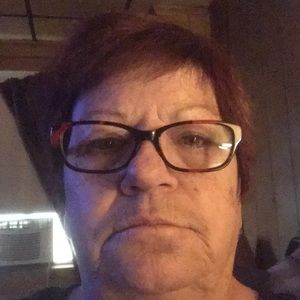 Meet your Posher, Claire